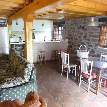 Holiday home Pasiega Lugas