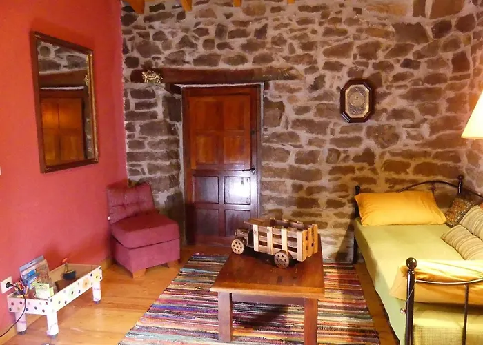 Pasiega Lugas Country house *